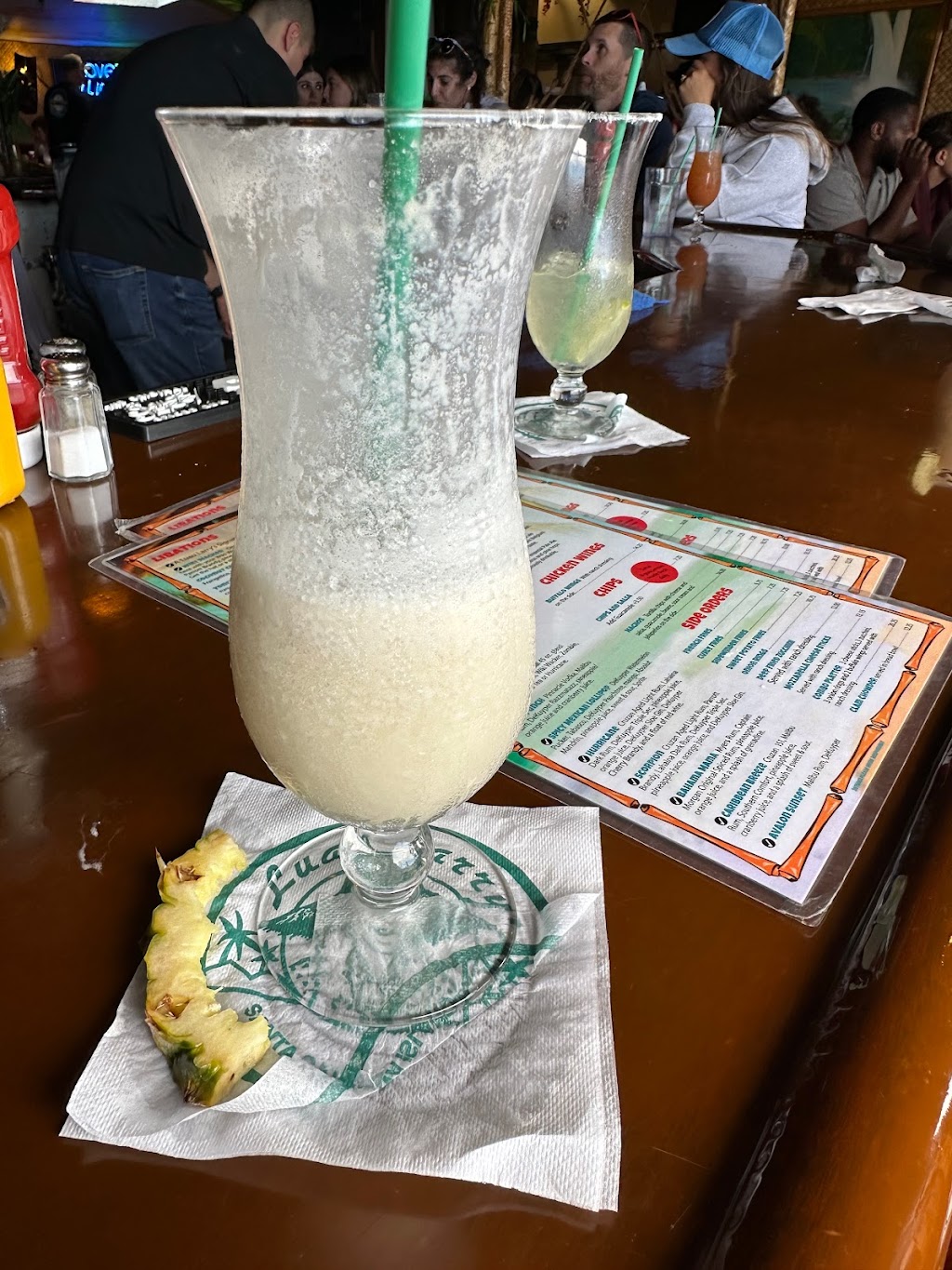 Luau Larrys | restaurant | 509 Crescent Ave, Avalon, CA 90704, USA | 3105101919 OR +1 310-510-1919