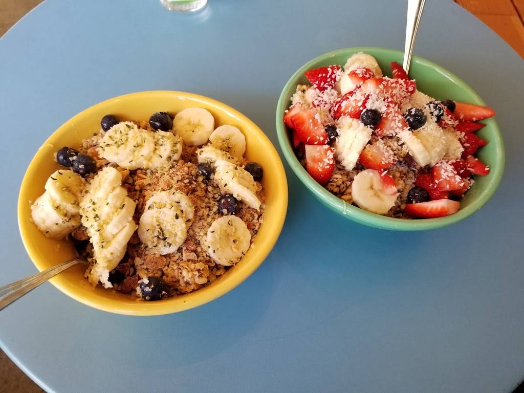 Backyard Bowls | restaurant | 8303 Beverly Blvd, Los Angeles, CA 90048, USA | 3237465404 OR +1 323-746-5404