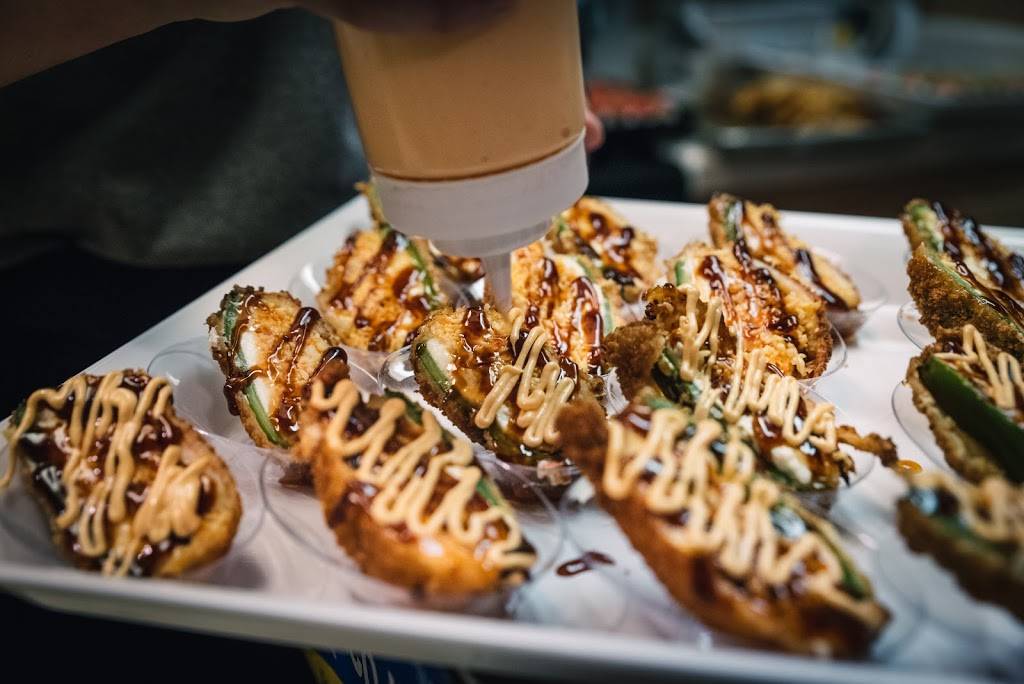 Hooked on Sushi | restaurant | 4750 Bryant Irvin Rd Unit 842, Fort Worth, TX 76132, USA | 8173700685 OR +1 817-370-0685