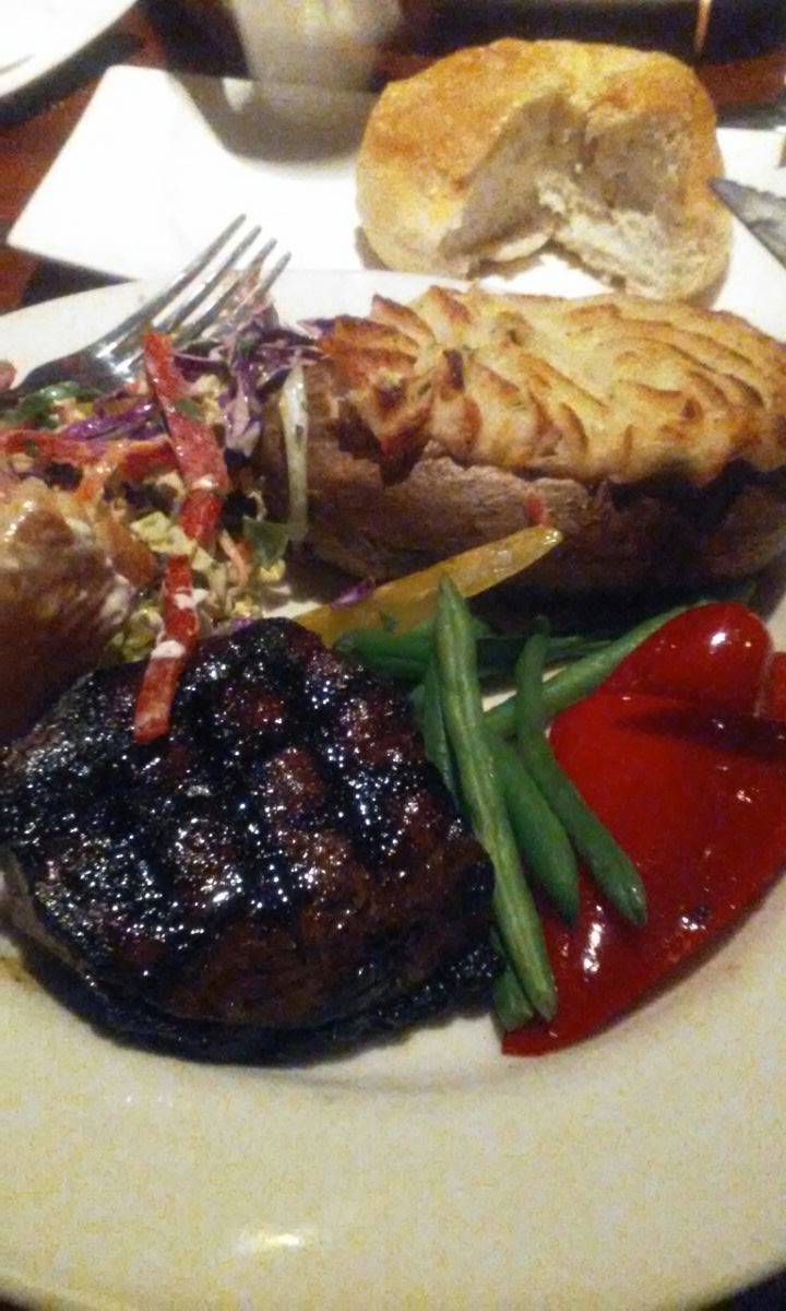 The Keg Steakhouse + Bar - Cityview | restaurant | 5760 SW Loop 820, Fort Worth, TX 76132, USA | 8177313534 OR +1 817-731-3534