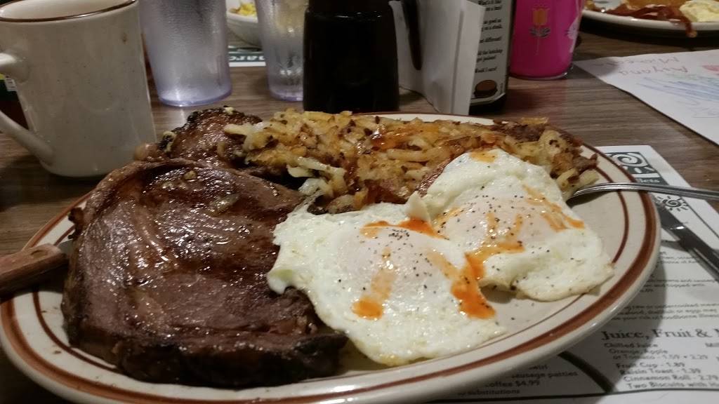 Richards | restaurant | 717 W Washington Center Rd, Fort Wayne, IN 46825, USA | 2604894279 OR +1 260-489-4279