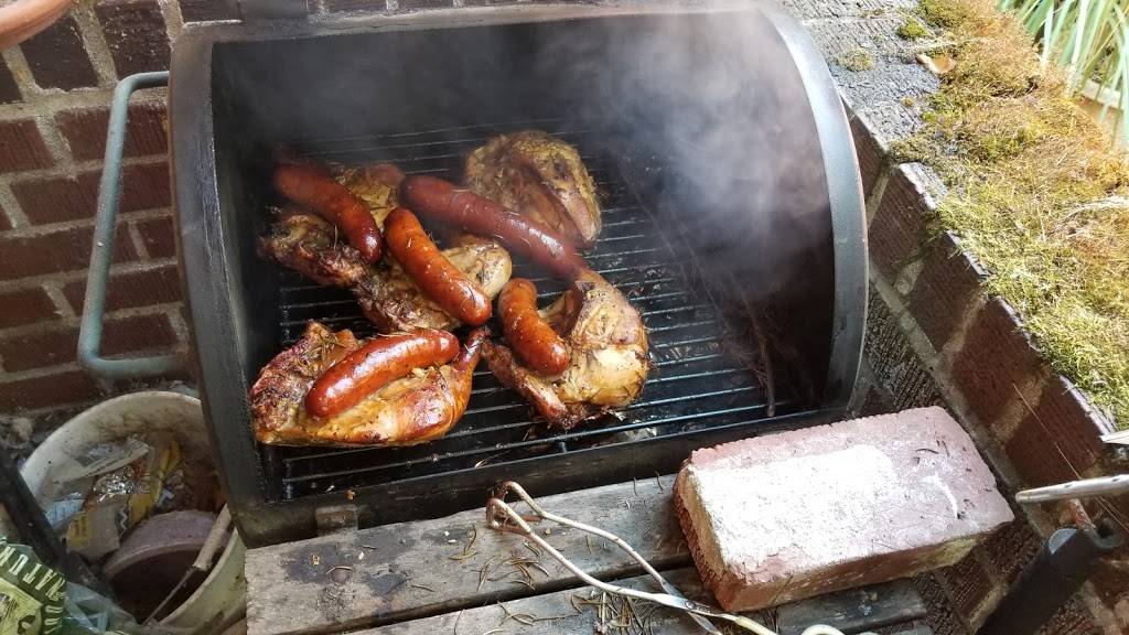 KFC | restaurant | 5721 NE Martin Luther King Jr Blvd, Portland, OR 97211, USA | 5032831363 OR +1 503-283-1363