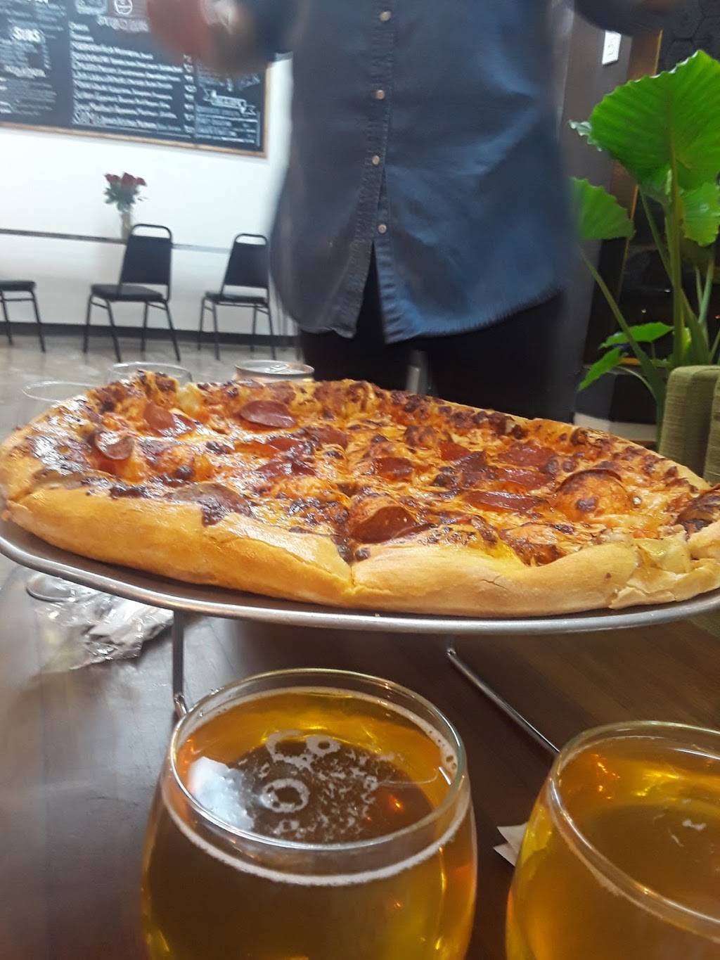 Pizza Fritta | restaurant | 2109 S Edgefield Ave, Dallas, TX 75224, USA | 4693725632 OR +1 469-372-5632