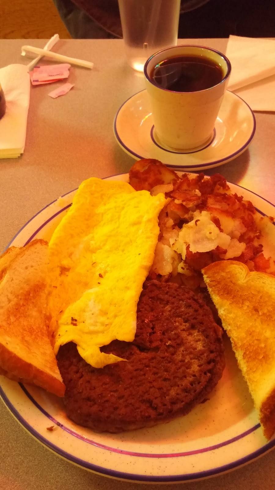 Steve’s Village Inn | restaurant | 30 N Main St, Kingston, OH 45644, USA | 7406422082 OR +1 740-642-2082