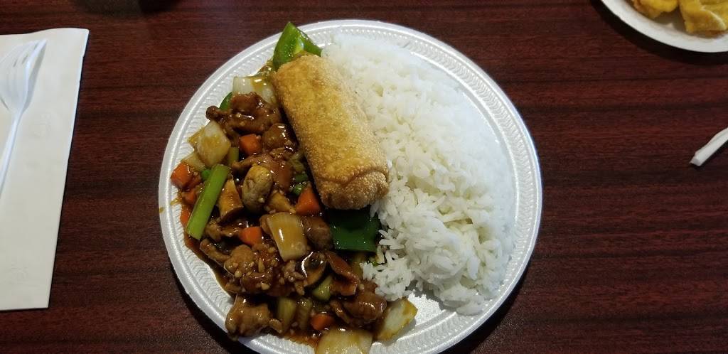 Royal Mandarin Express | restaurant | 11 Meadows Shopping Ctr, Terre Haute, IN 47803, USA | 8124781113 OR +1 812-478-1113