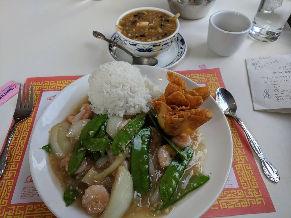 Hong Anh Palace | restaurant | 10046 N Port Washington Rd, Mequon, WI 53092, USA | 2622417768 OR +1 262-241-7768