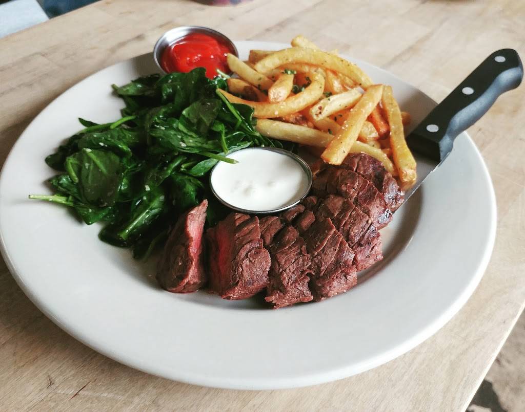 The Grist Bar and Table | restaurant | 103 S Main St, Lake Mills, WI 53551, USA | 9209452122 OR +1 920-945-2122