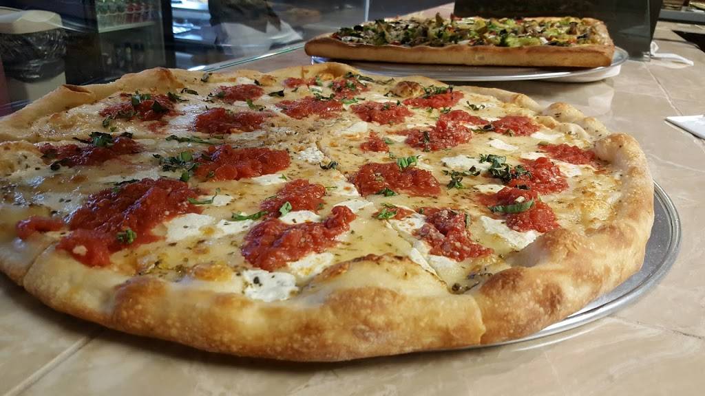 Totowa pizza | restaurant | 333 Totowa Rd, Totowa, NJ 07512, USA | 9736896465 OR +1 973-689-6465