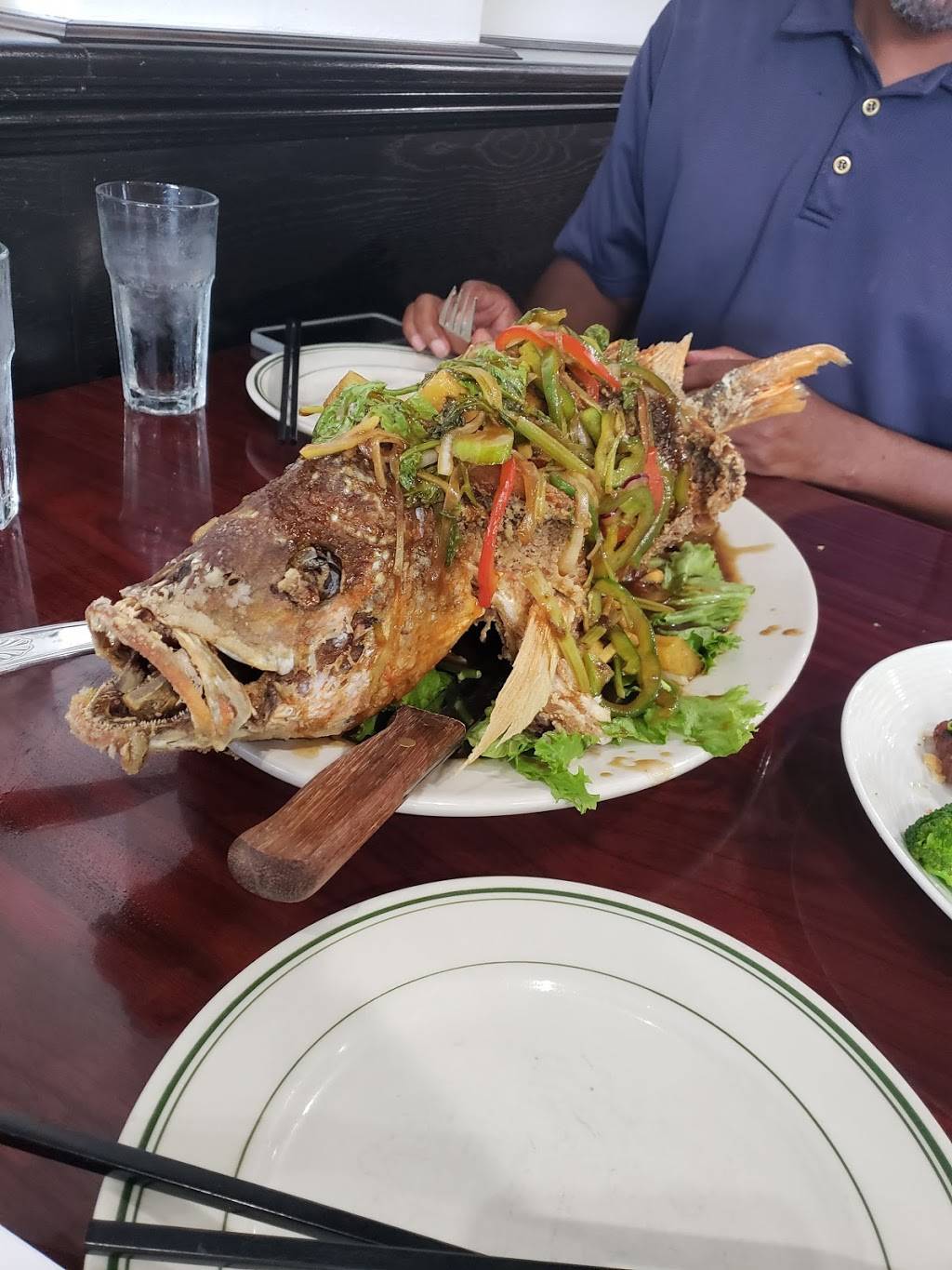 Nam-Viet Restaurant | restaurant | 1127 N Hudson St, Arlington, VA 22201, USA | 7035227110 OR +1 703-522-7110