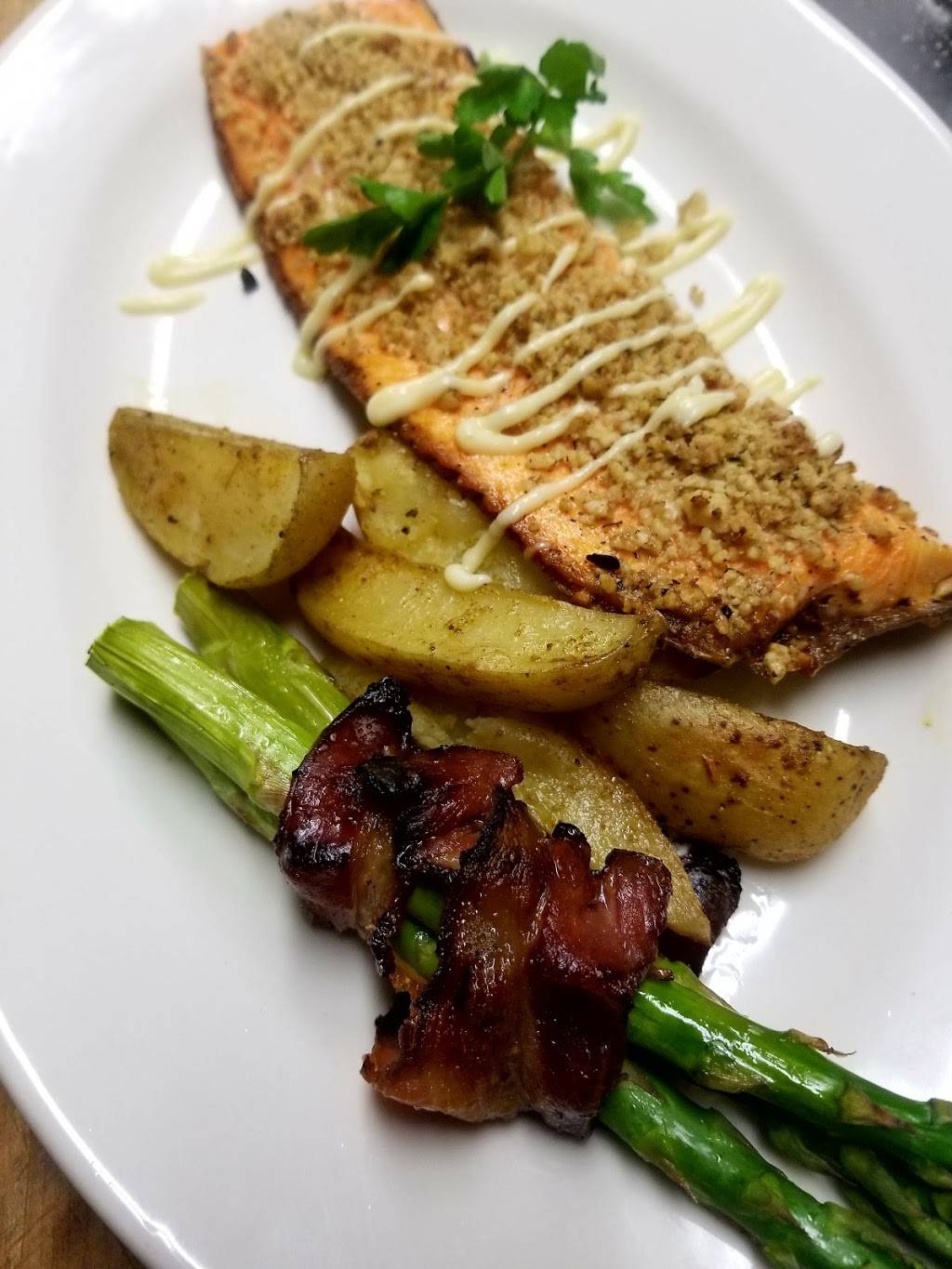 Gianni Figs Ristorante | restaurant | 6 Elm St, South Deerfield, MA 01373, USA | 4133505940 OR +1 413-350-5940