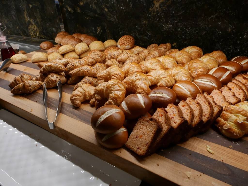 Toucan Charlies | restaurant | 3800 S Virginia St, Reno, NV 89502, USA | 7758254700 OR +1 775-825-4700