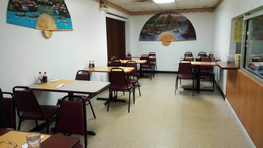 Thai Bangkok Express | restaurant | 9201 W Capitol Dr, Milwaukee, WI 53222, USA | 4145859993 OR +1 414-585-9993