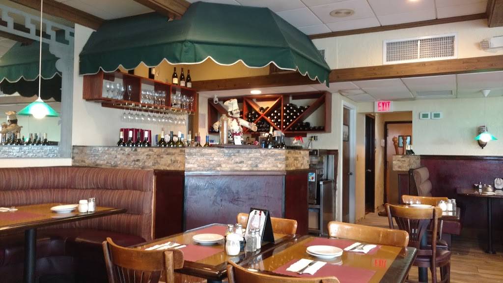 Zuccarelli East | restaurant | 1340 N Federal Hwy, Pompano Beach, FL 33062, USA | 9549411261 OR +1 954-941-1261