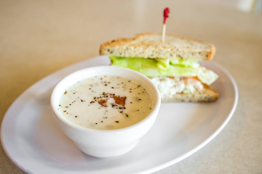 The Owl Country Grille | restaurant | 4953 Le Chalet Blvd #5, Boynton Beach, FL 33436, USA | 5618066398 OR +1 561-806-6398