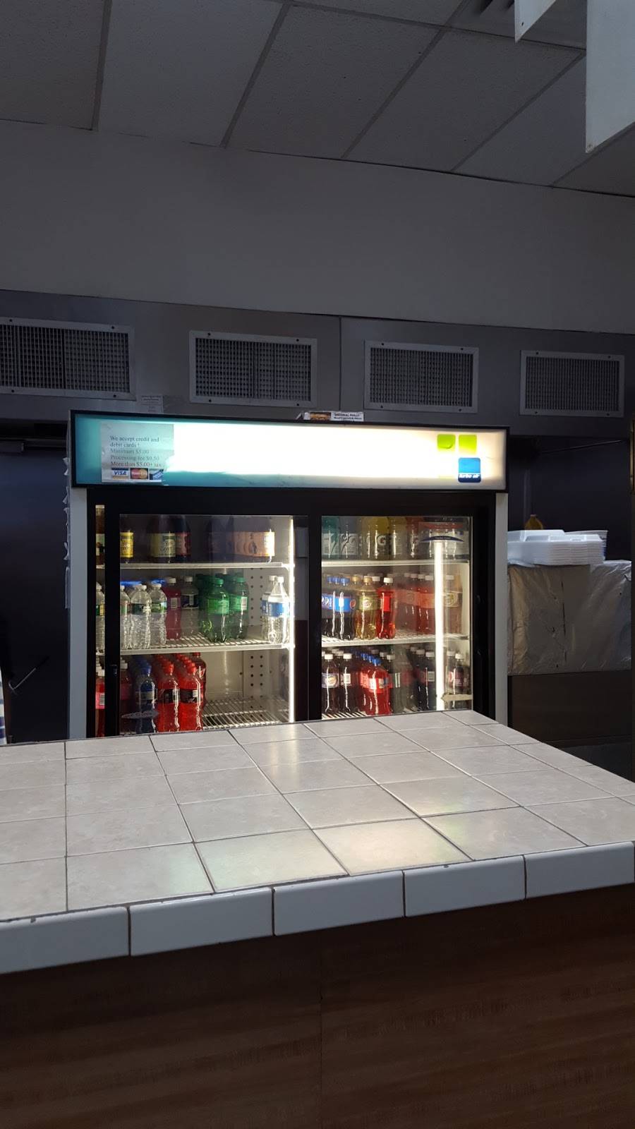 Crown Fried Chicken | restaurant | 1213 Magnolia Ave, Elizabeth, NJ 07201, USA | 9083532900 OR +1 908-353-2900