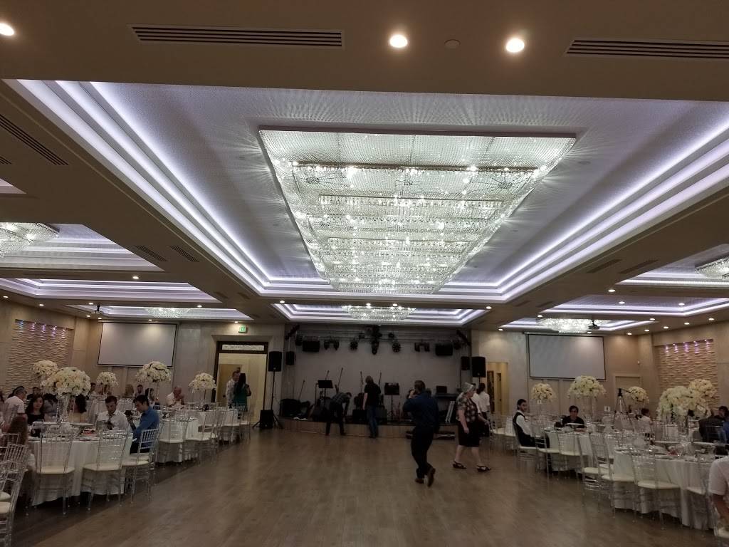 DAS Platinum Palace | restaurant | 11076 Coloma Rd, Rancho Cordova, CA 95670, USA | 9166719999 OR +1 916-671-9999