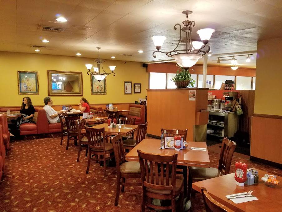 Tallyrand Restaurant | restaurant | 1700 W Olive Ave, Burbank, CA 91506, USA | 8188469904 OR +1 818-846-9904