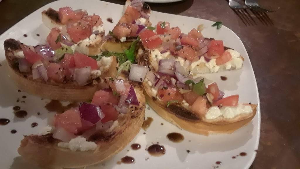 C J Papadops | restaurant | 551 Briar Thicket Rd, Bybee, TN 37713, USA | 4236254787 OR +1 423-625-4787