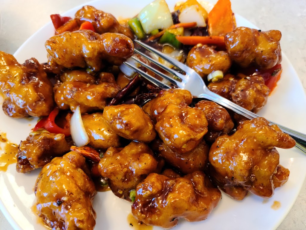 Dragon King Chinese Kitchen | restaurant | 5825 Galley Rd, Colorado Springs, CO 80915, USA | 7195916130 OR +1 719-591-6130