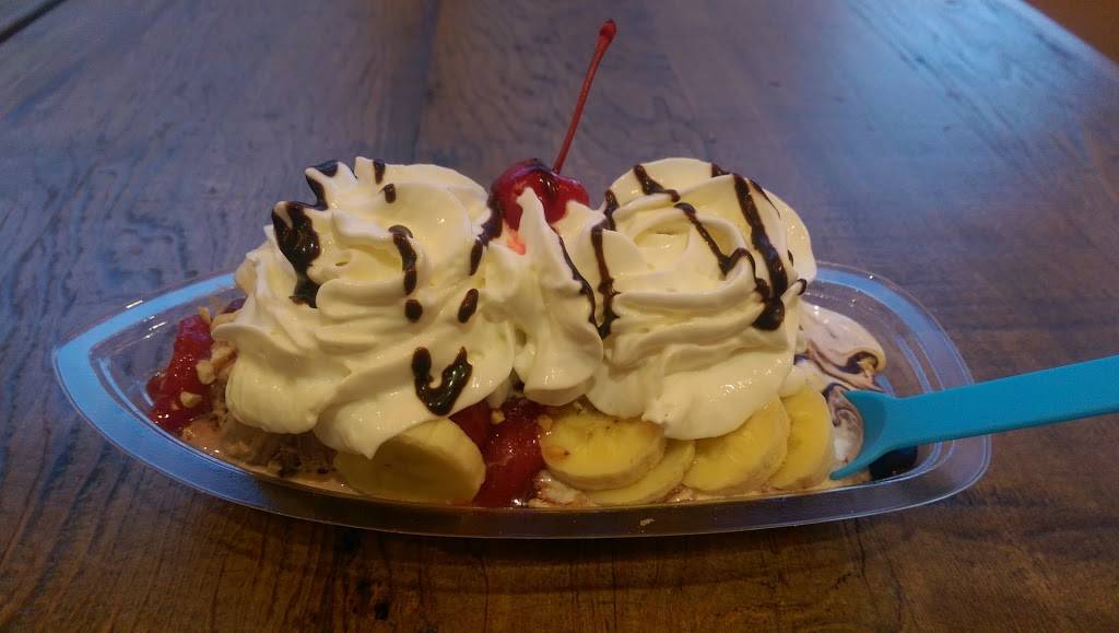 Abbotts Frozen Custard | restaurant | 119 E Poinsett St, Greer, SC 29651, USA | 8646554422 OR +1 864-655-4422