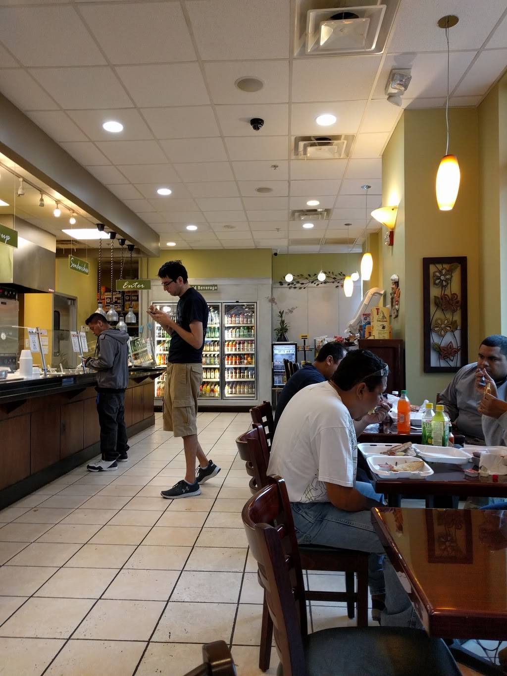 Mikes Cafe | cafe | 900 N Stuart St #102, Arlington, VA 22203, USA | 7033127371 OR +1 703-312-7371