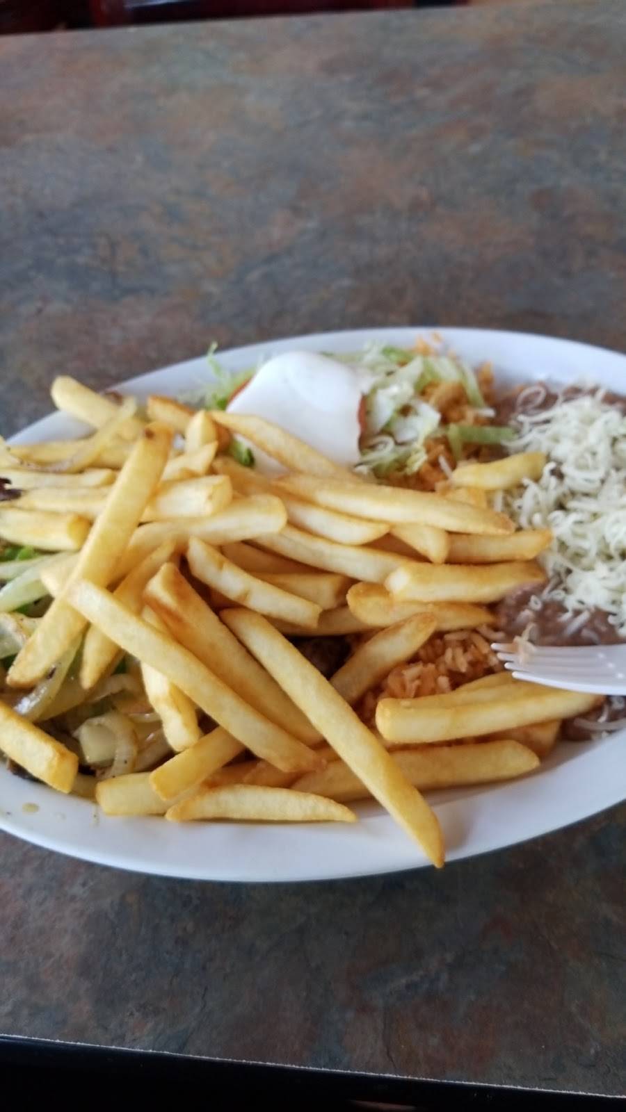 Taqueria El Grullense M & G | restaurant | 3636 El Camino Real, Palo Alto, CA 94306, USA | 6502519317 OR +1 650-251-9317