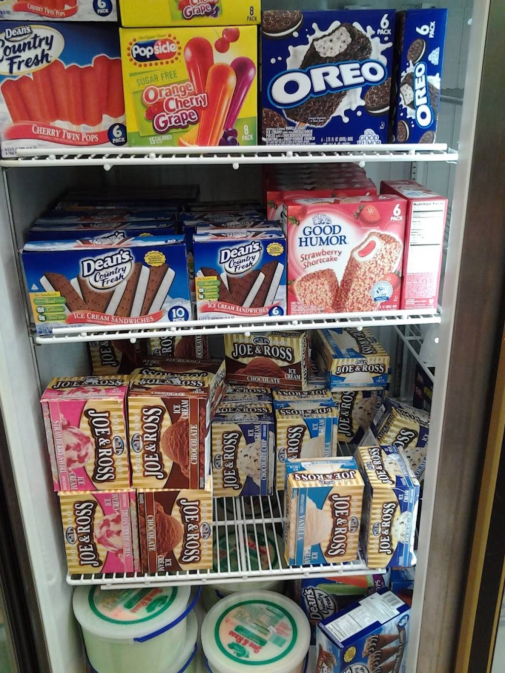 Maggie Gyros & Philly Inc | restaurant | 5458 S Halsted St, Chicago, IL 60609, USA | 7735483333 OR +1 773-548-3333