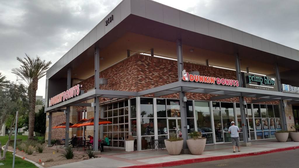 Dunkin | bakery | 2131 E Camelback Rd Ste 100, Phoenix, AZ 85016, USA | 6028400154 OR +1 602-840-0154
