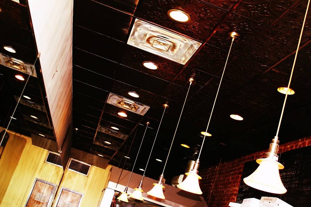 Mama Tinas Pizzeria | restaurant | 2649 Frederick Douglass Blvd, New York, NY 10030, USA | 2123682820 OR +1 212-368-2820