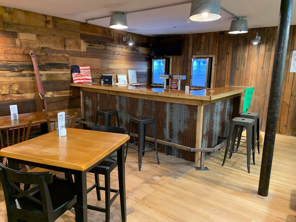 Red Lion Alesmiths | restaurant | 157 E Broadway, Red Lion, PA 17356, USA | 7178876599 OR +1 717-887-6599