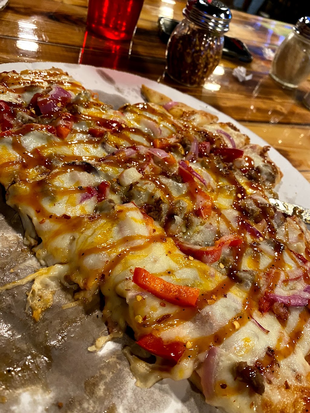 The Office Bar & Grill | restaurant | 201 Egan Ave S, Madison, SD 57042, USA | 6054270810 OR +1 605-427-0810