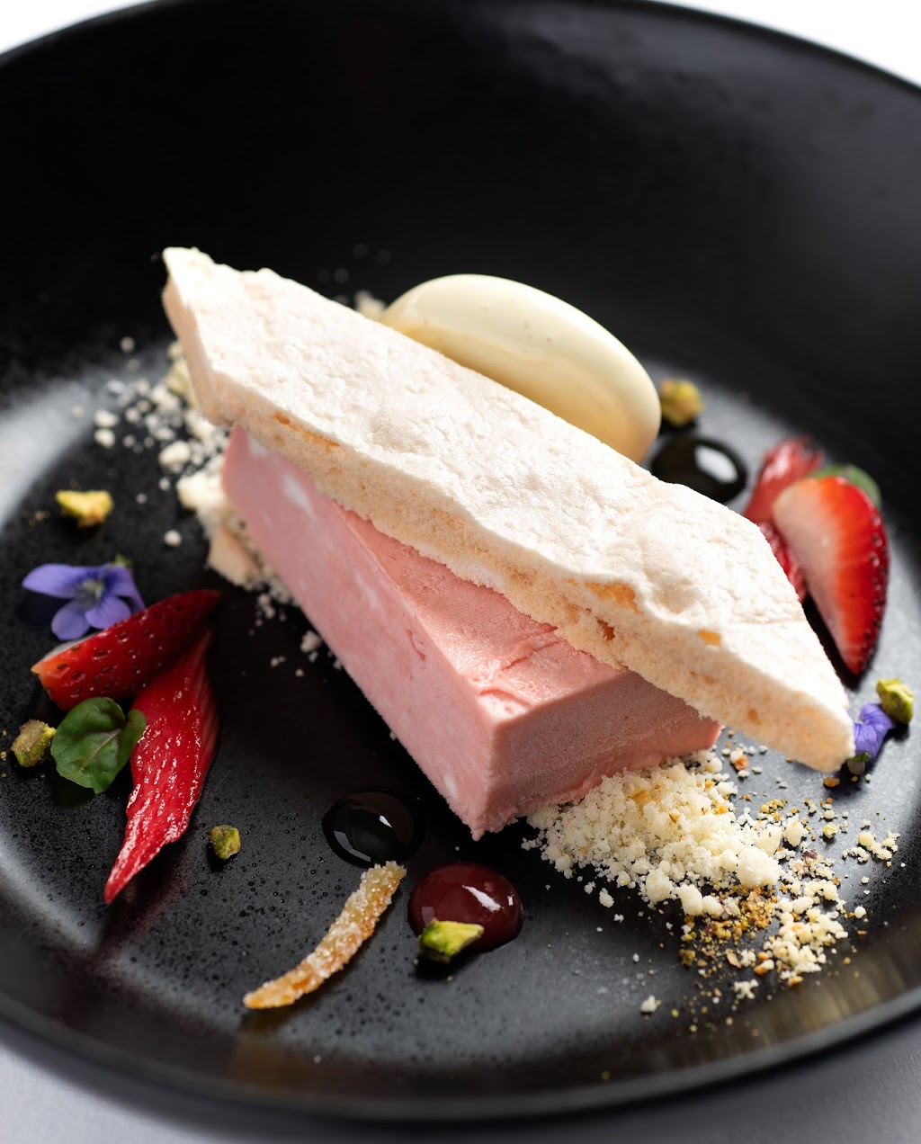 Ocean Restaurant | restaurant | 208 Ocean Ave, Kennebunkport, ME 04046, USA | 2079672125 OR +1 207-967-2125