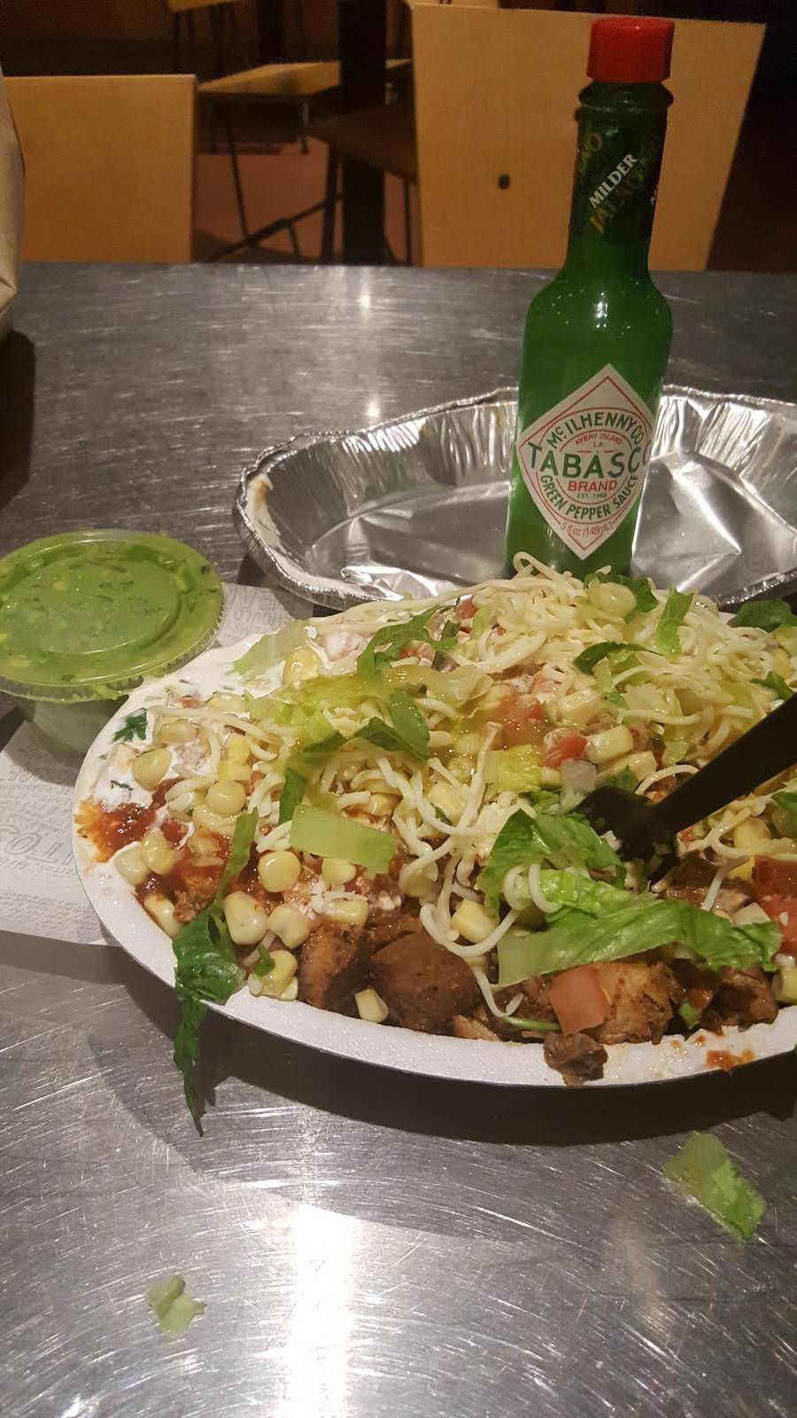 Chipotle Mexican Grill | restaurant | 867 Grand Ave, St Paul, MN 55105, USA | 6516020560 OR +1 651-602-0560