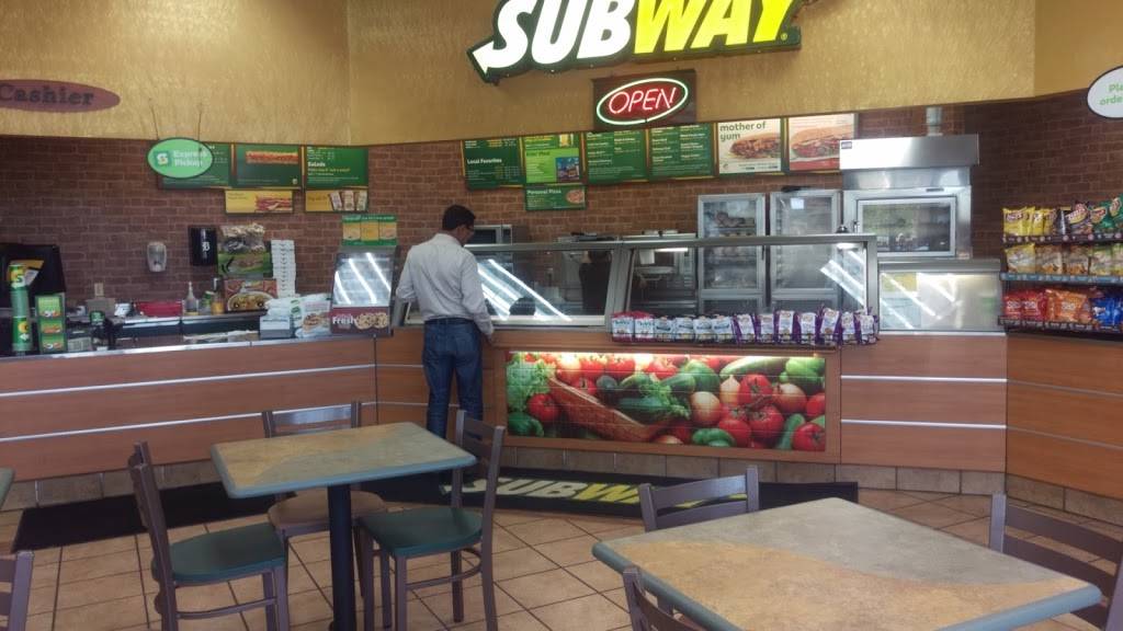 Subway | restaurant | 3650 S State St, Ann Arbor, MI 48108, USA | 7346657277 OR +1 734-665-7277