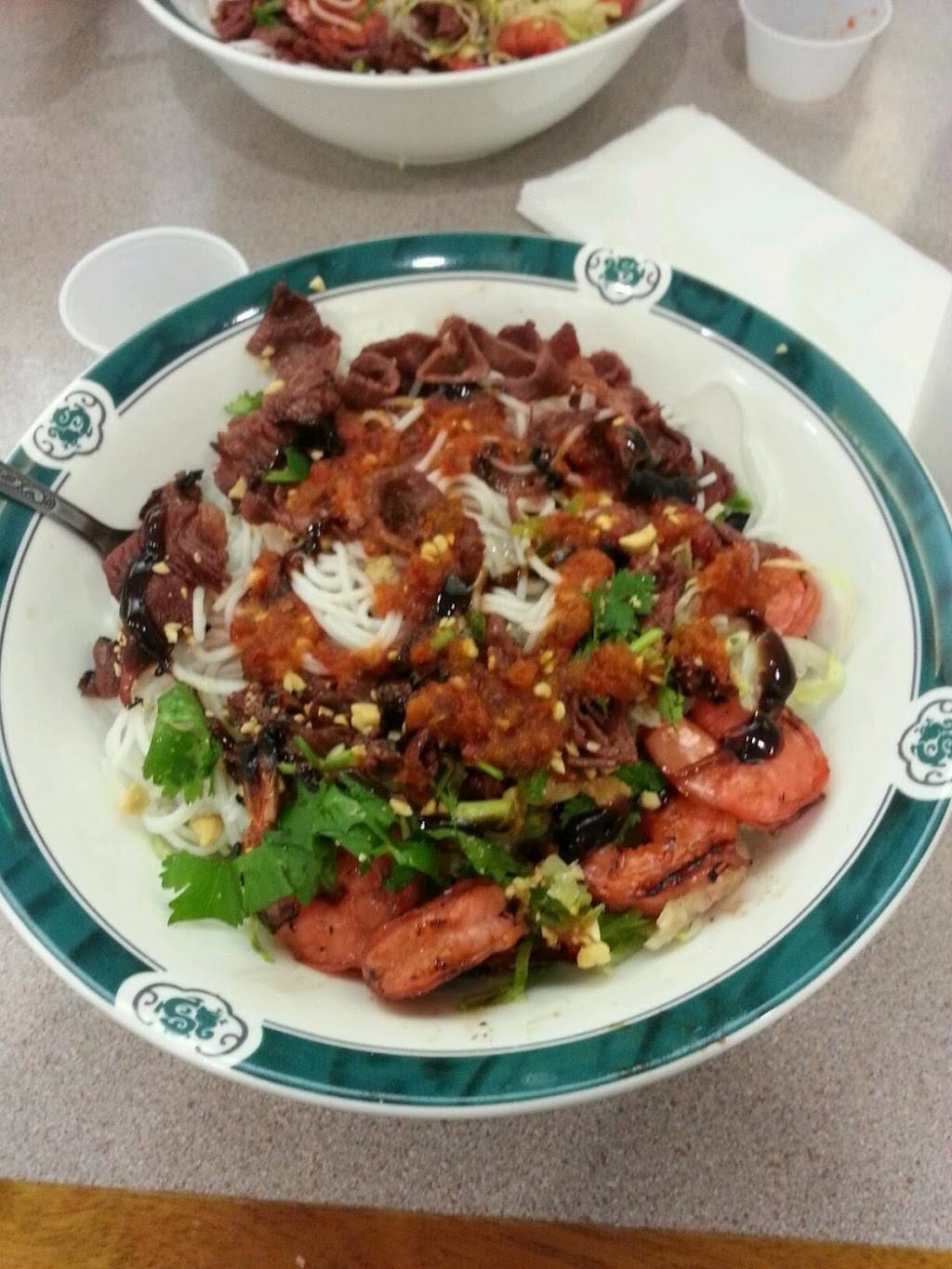 K C Noodle | restaurant | 3403 S Mooney Blvd, Visalia, CA 93277, USA | 5596229735 OR +1 559-622-9735