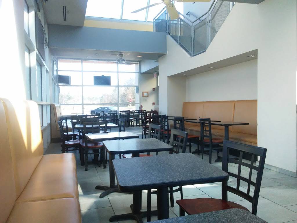 Market Fresh Food Court | restaurant | 45250 Catalina Ct, Sterling, VA 20166, USA | 7034816990 OR +1 703-481-6990