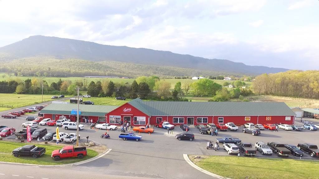 Cooters Luray | restaurant | 4768 US-211, Luray, VA 22835, USA | 5408432515 OR +1 540-843-2515
