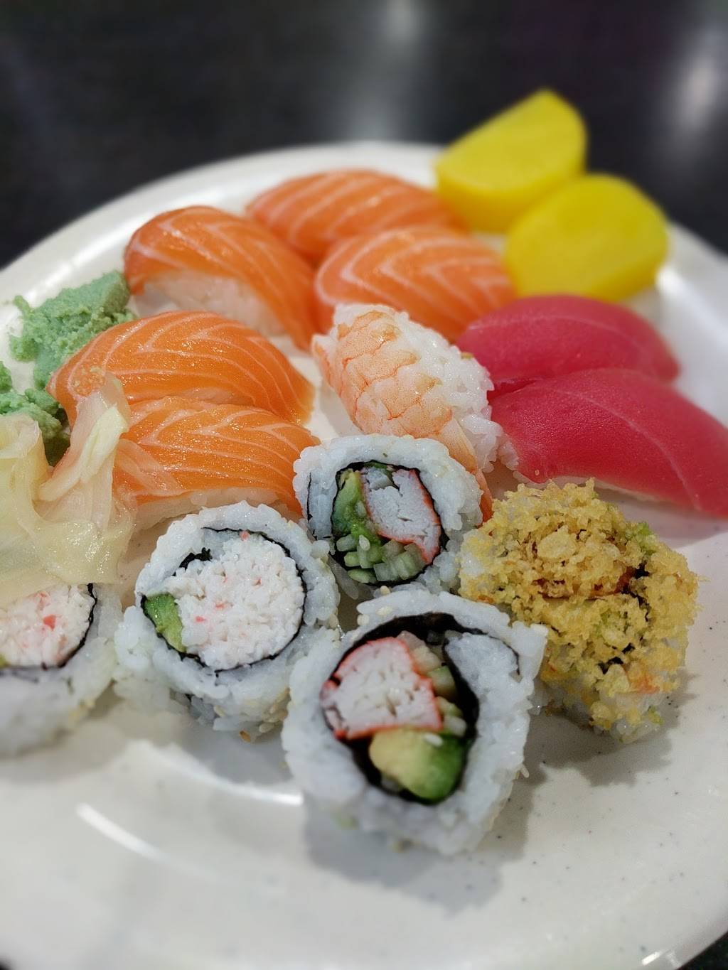 Santa Buffet & Grill | restaurant | 2321 S Bristol St, Santa Ana, CA 92704, USA | 7142411388 OR +1 714-241-1388