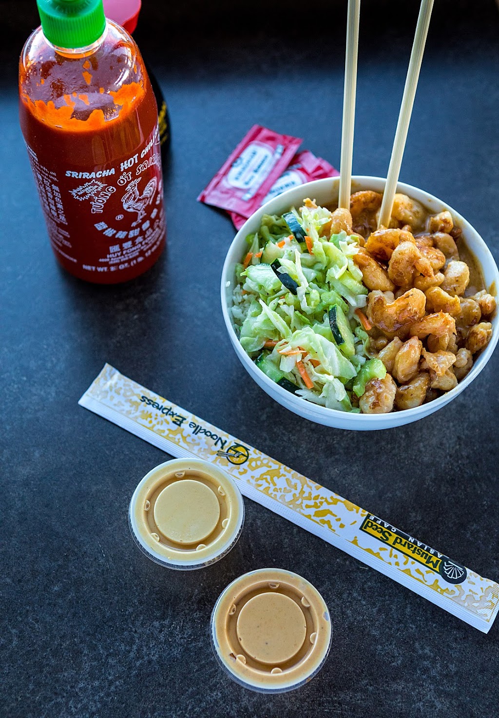 Noodle Express | restaurant | 305 W Prairie Shopping Center, Hayden, ID 83835, USA | 2087628488 OR +1 208-762-8488