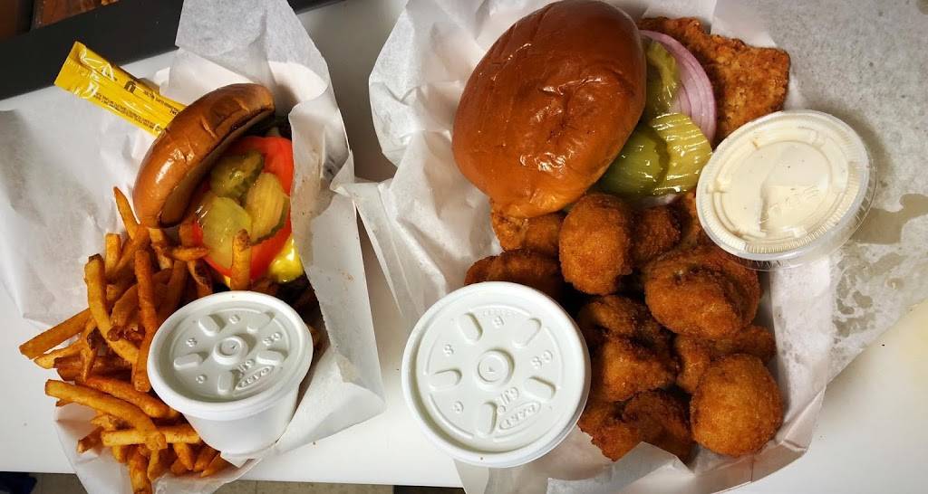 West Point Chill | restaurant | 7050 Main St, West Point, IN 47992, USA | 7655722651 OR +1 765-572-2651