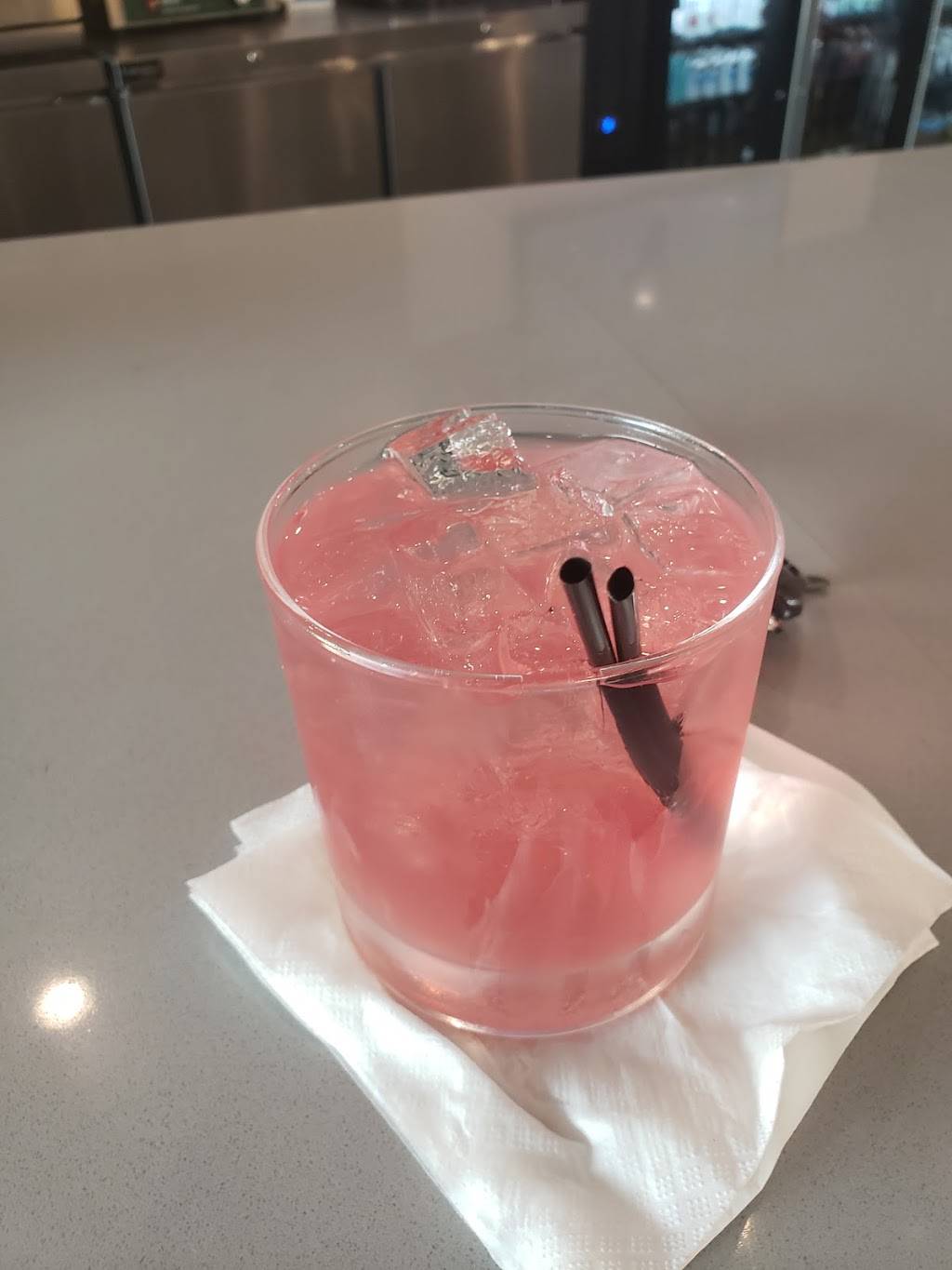 MP Social | restaurant | 313 N Cedar St, Lansing, MI 48912, USA | 5176797365 OR +1 517-679-7365