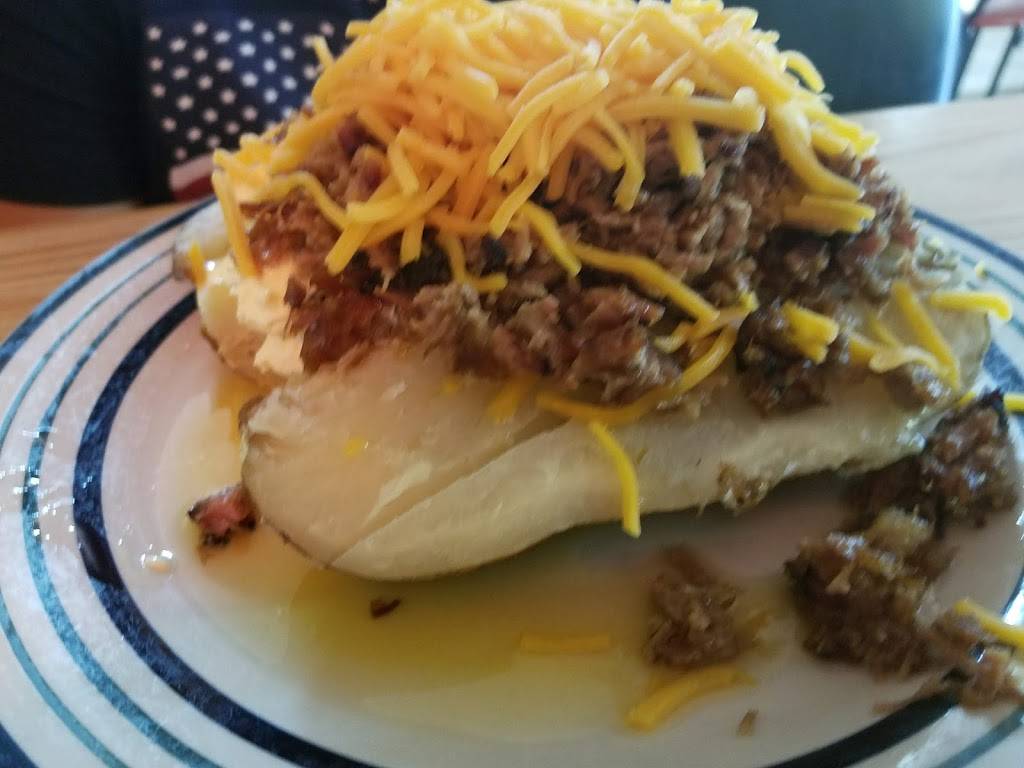 Feed Trough | restaurant | 615 Seven Points Blvd, Kemp, TX 75143, USA | 9034329000 OR +1 903-432-9000