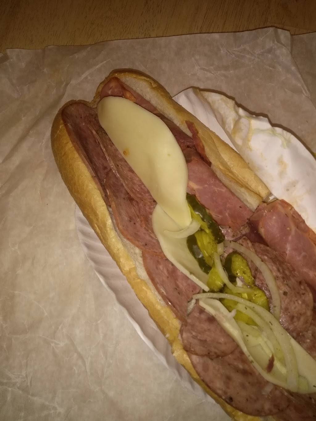 Primo Pizza | restaurant | 149 Parker Ave, Dracut, MA 01826, USA | 9789560343 OR +1 978-956-0343