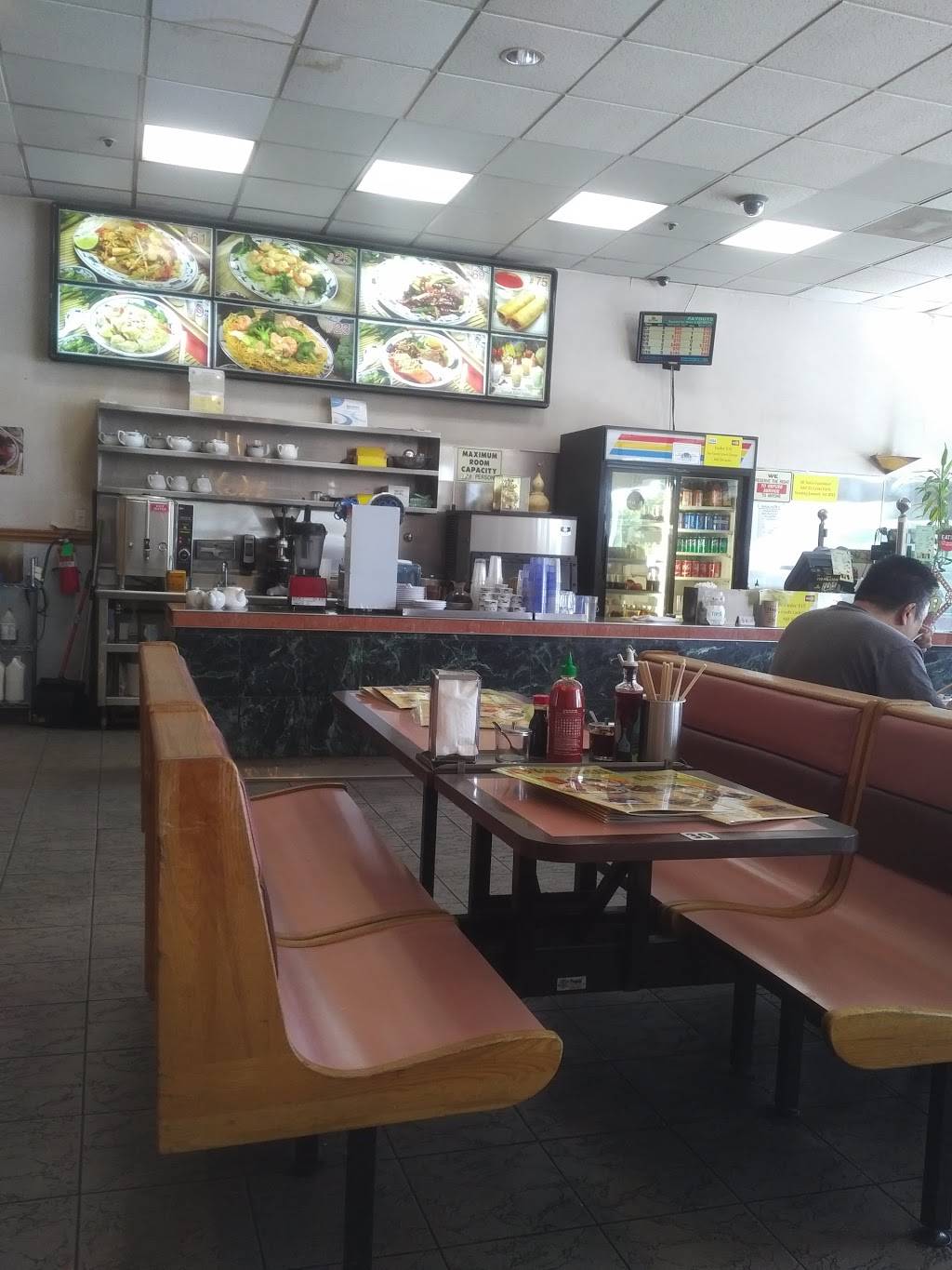 King Noodle | restaurant | 3577 El Camino Real, Santa Clara, CA 95051, USA | 4082618188 OR +1 408-261-8188