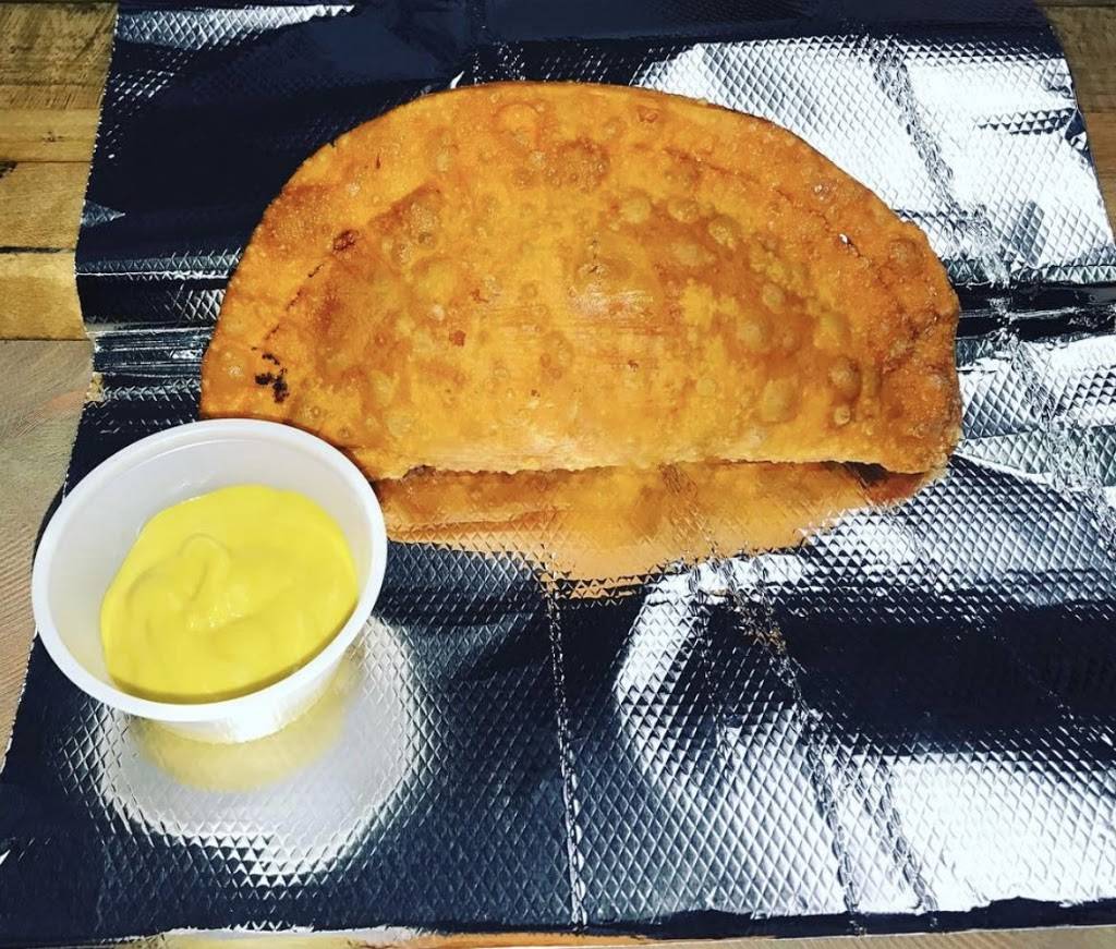 Nikki’s Good 2 Go | restaurant | 308 1/2 E Broad St, Elyria, OH 44035, USA | 4404123050 OR +1 440-412-3050