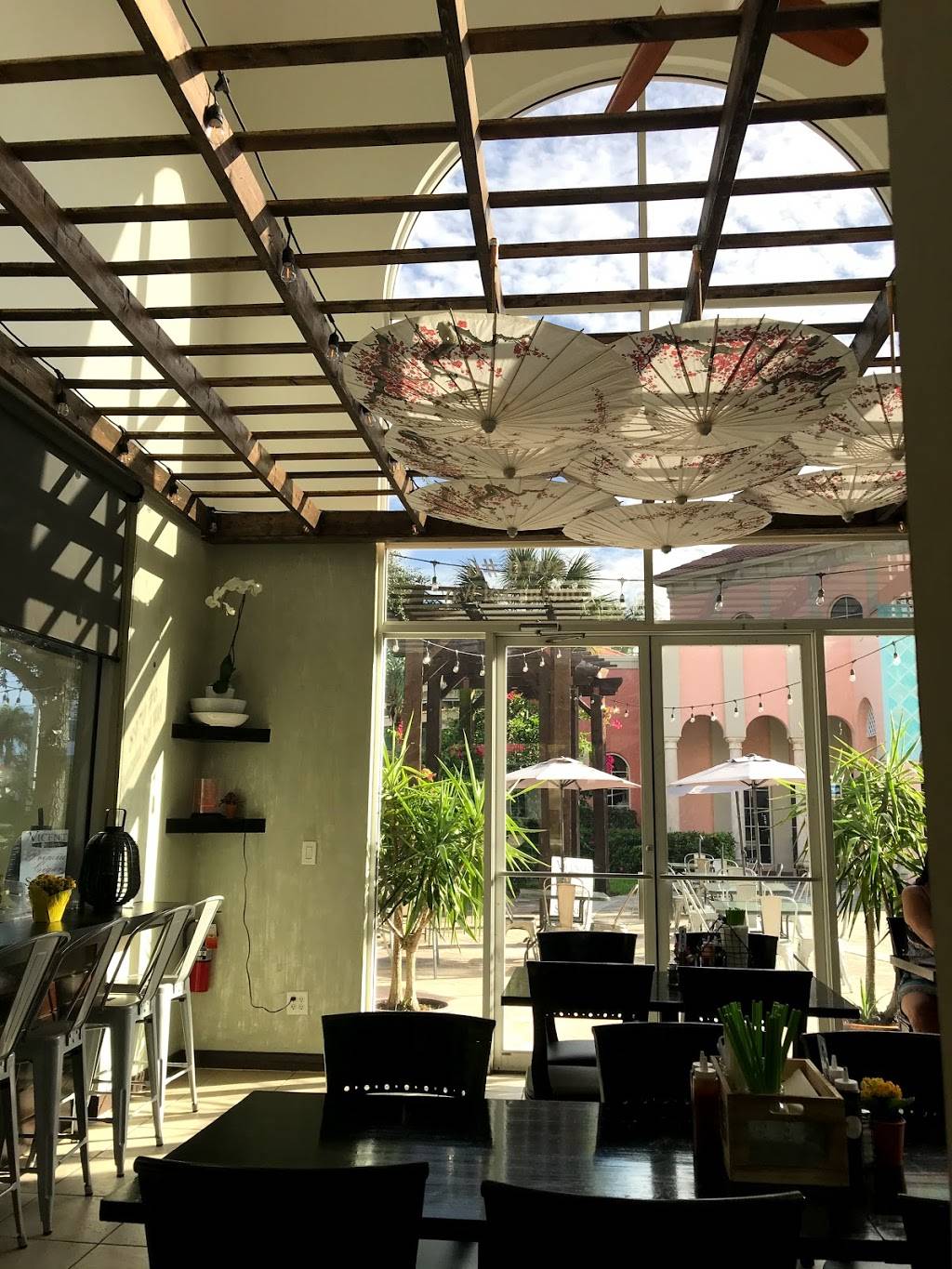 Lemongrass Vietnamese bistro | restaurant | 8970 Fontana Del Sol Way #6, Naples, FL 34109, USA | 2397343769 OR +1 239-734-3769