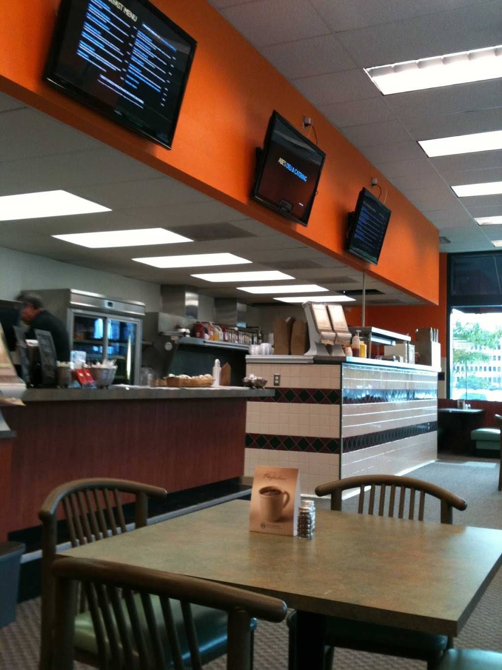 Abes Deli | restaurant | 20700 Civic Center Dr, Southfield, MI 48076, USA | 2482336485 OR +1 248-233-6485