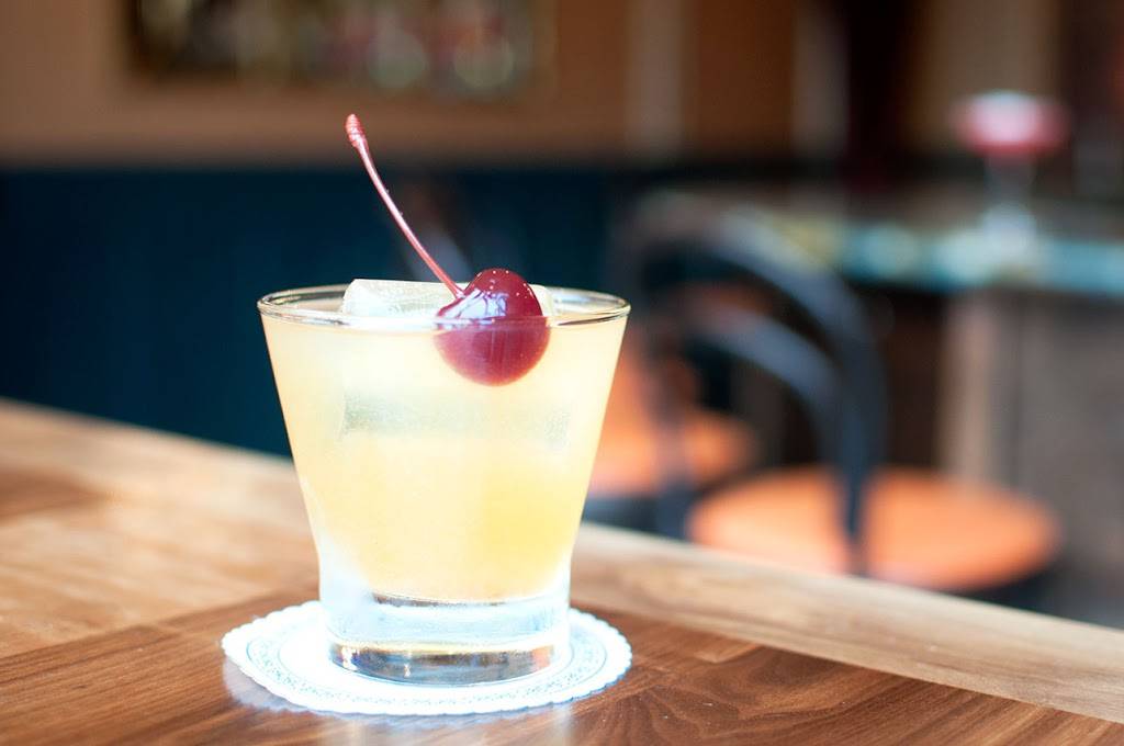 Red | restaurant | 417 New York Ave, Huntington, NY 11743, USA | 6316730304 OR +1 631-673-0304