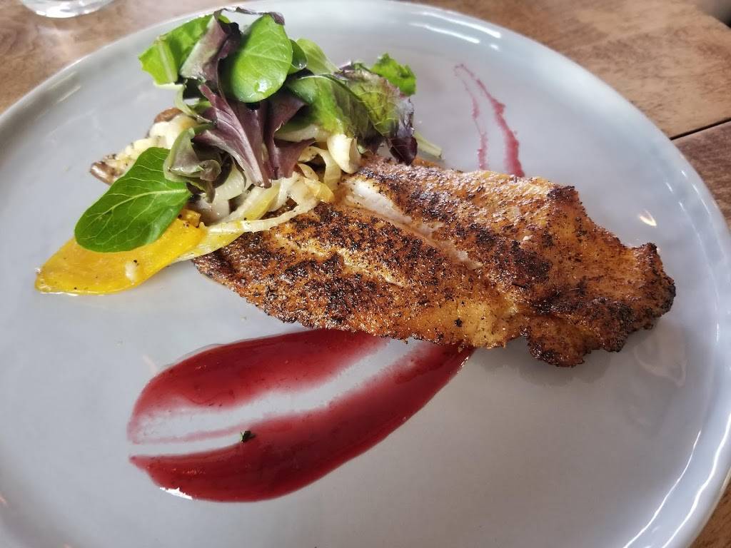 Dish Dive | restaurant | 2233 College Ave NE, Atlanta, GA 30317, USA | 4049577918 OR +1 404-957-7918