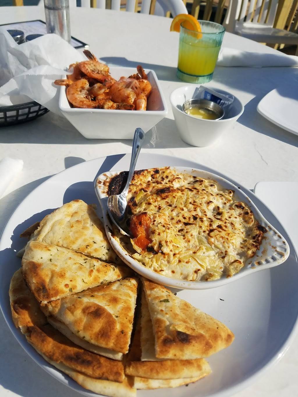 Dockside Restaurant | restaurant | 1308 Airlie Rd, Wilmington, NC 28403, USA | 9102562752 OR +1 910-256-2752